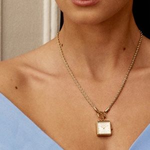 🖤NEW💕BURKER Watch toggle necklace